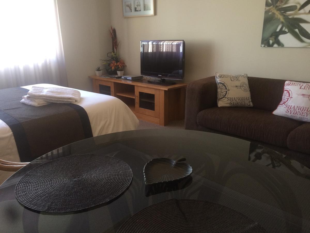 Breakwater Short Stay Mandurah Exteriör bild